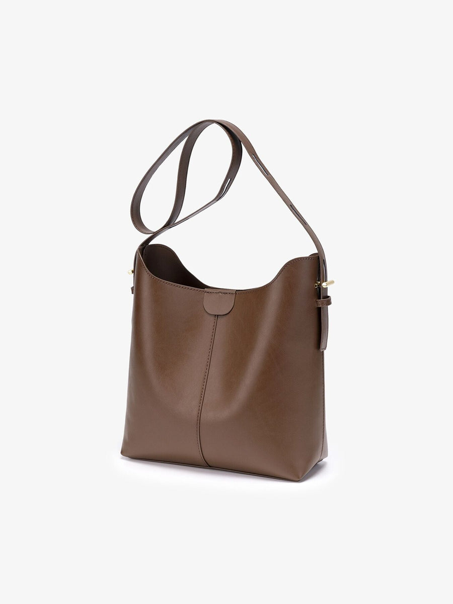 black with handbag with adjustable strap