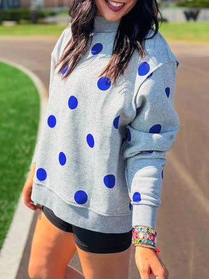 Apricot sweatshirt with hip-length and pullover