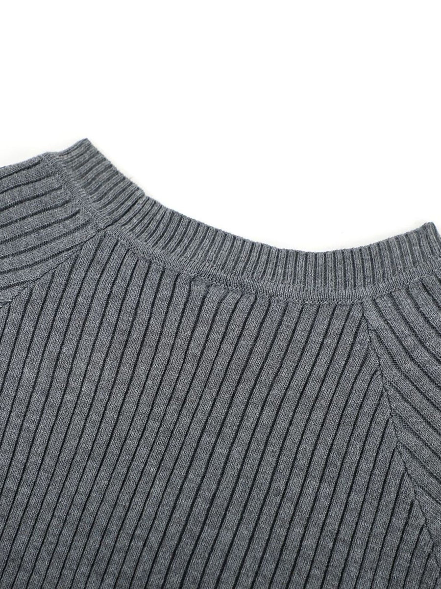 Light Gray t-shirt with stretch and raglan sleeve