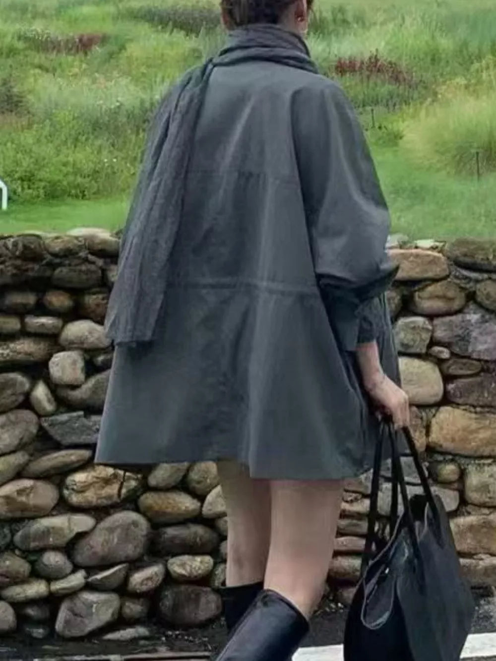 Moss trench coat with thigh-length and open-front