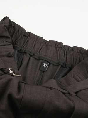 capris in Black with belted and capri