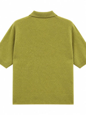 polo shirt in ivory with collared and short sleeve