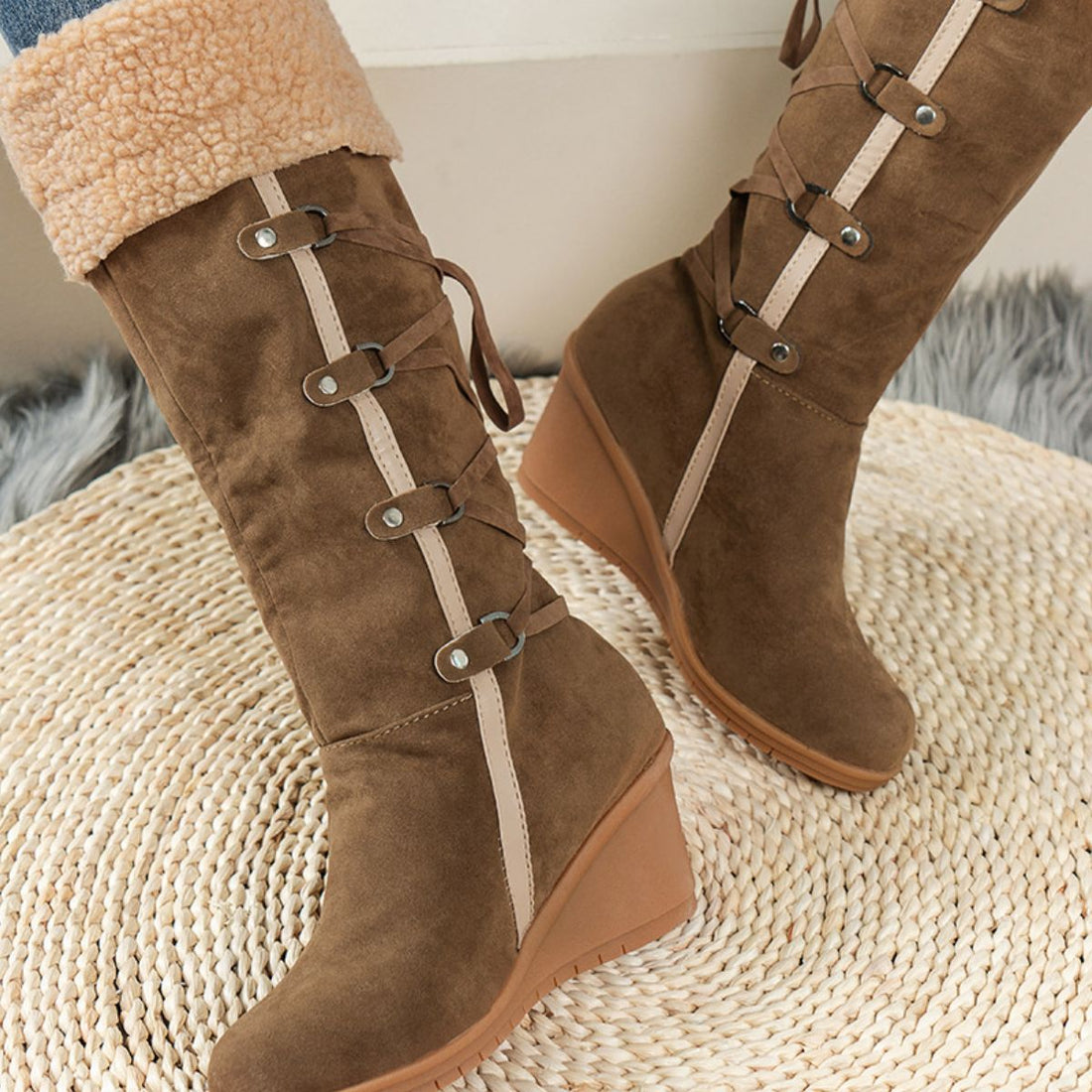boots in Black with faux fur lined and knee-length