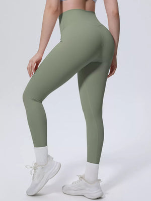leggings in French Blue with buttery-soft and ankle-length