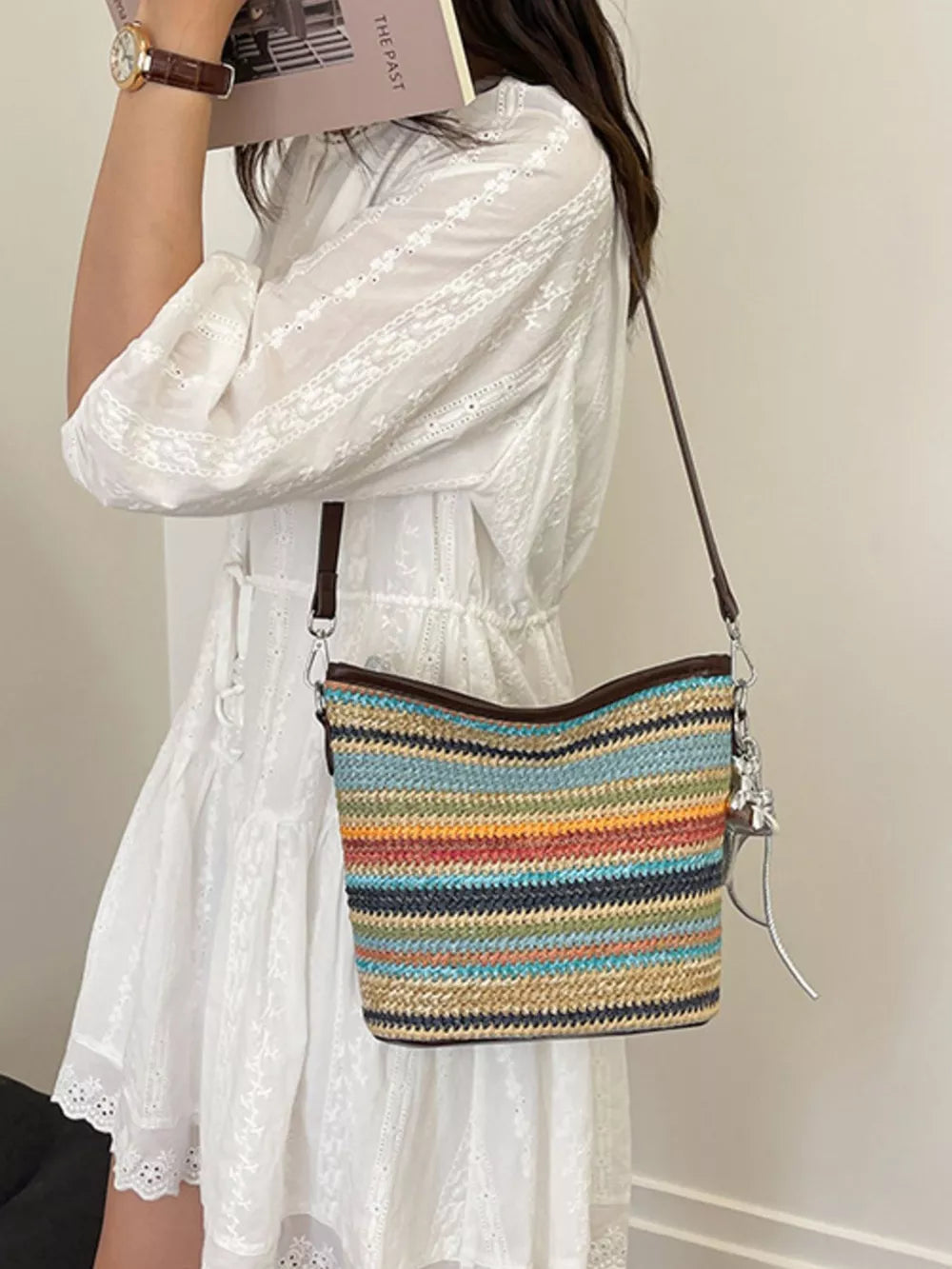 Color crossbody bag with medium and zip