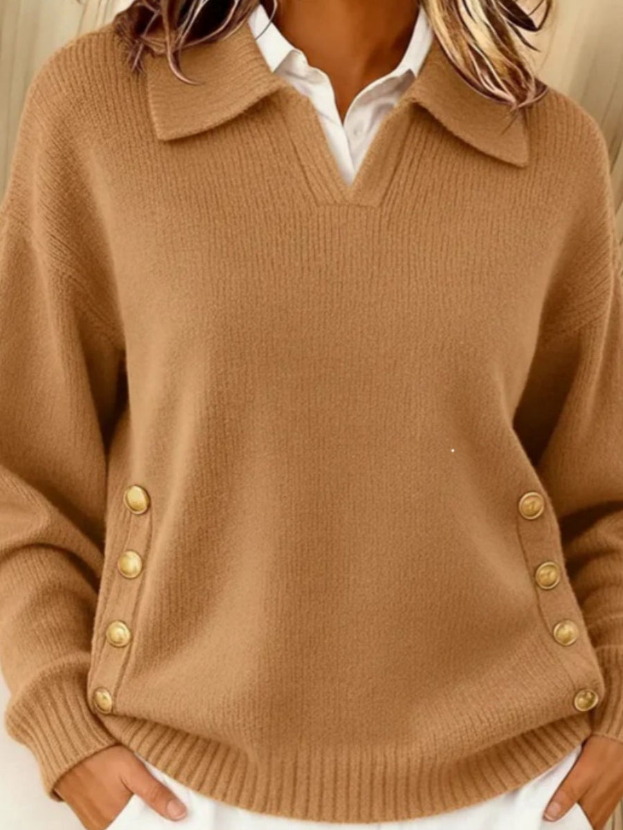pullover sweater in Black with buttoned and hip-length