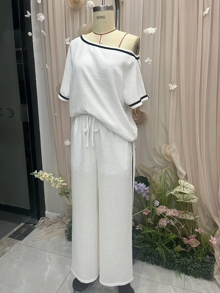 Black lounge set with hip-length, full-length and pullover, drawstring, elastic