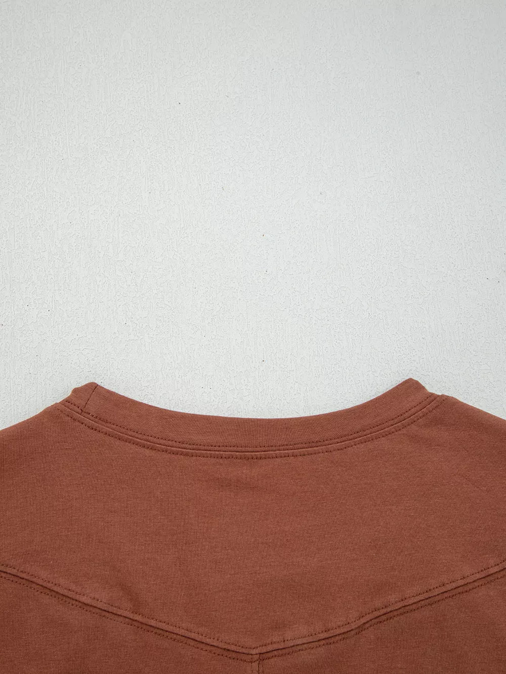 minimalist t-shirt in Caramel with crew neck