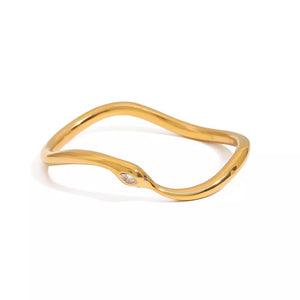 18k Gold-plated Wave Bracelet in Gold