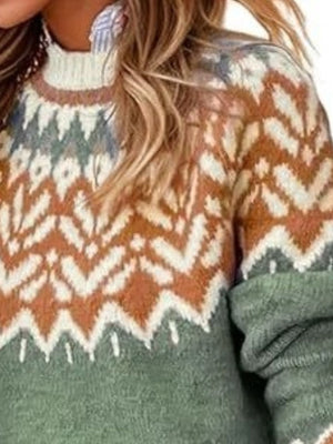 classic pullover sweater in White with crew neck