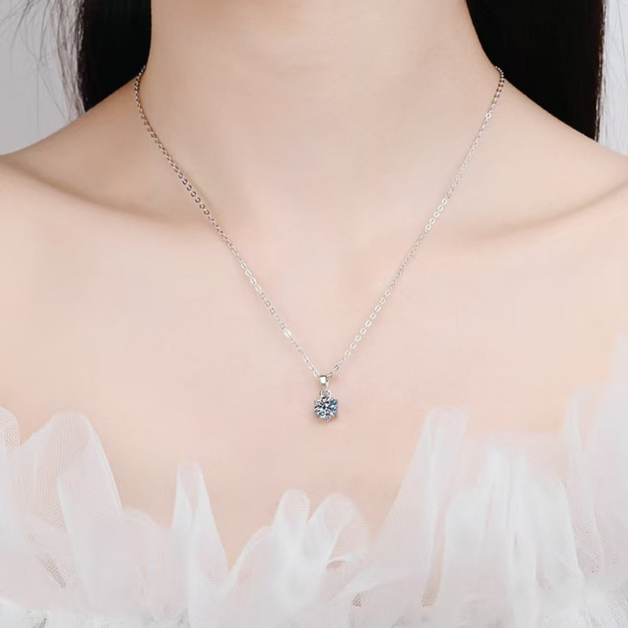 1 Carat 925 Necklace in silver with moissanite stone