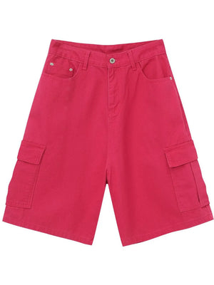Magenta baggy cargo bermuda shorts with buttoned flap pockets.