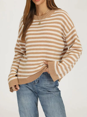 Light Blue Color Matching pullover sweater with hip-length and pullover