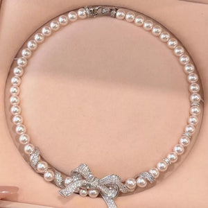 Silver necklace with choker and lobster clasp