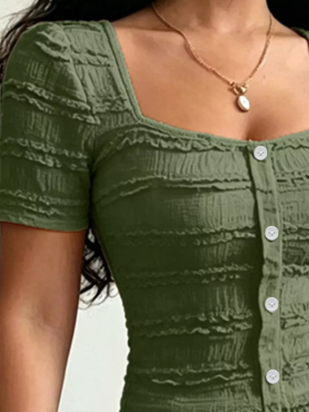 Black blouse with ruched and short sleeve