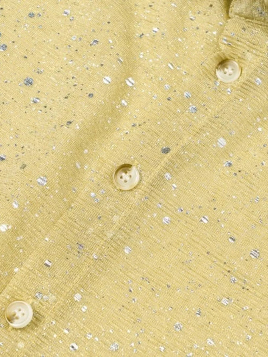 95%cotton,5%spandex Care instructions: Machine wash cold button-up shirt in Black with regular silhouette