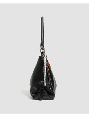 Black shoulder bag