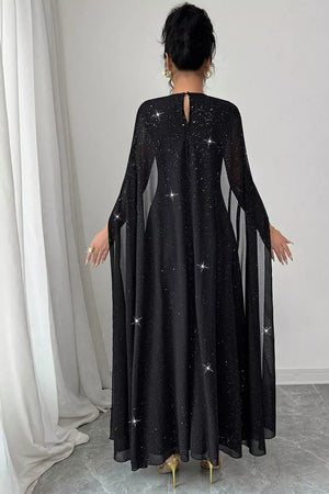 100% polyester Care instructions: Machine wash cold maxi dress in Black with fitted silhouette