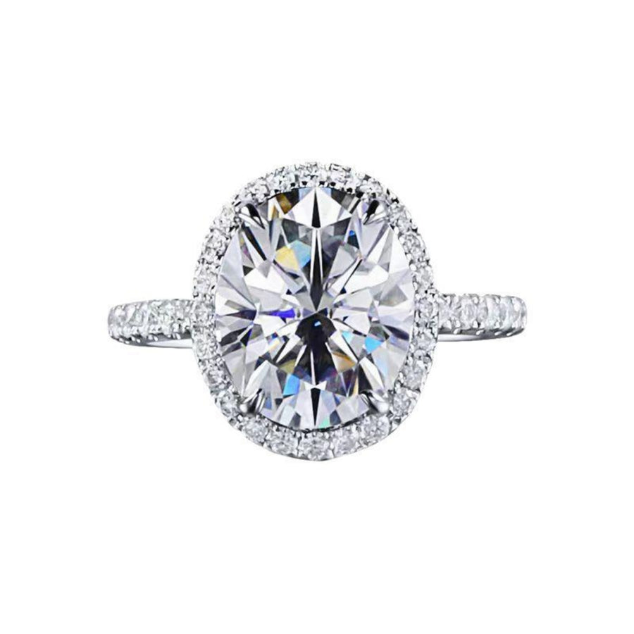 925 sterling silver,Moissanite Carat weight: 2ct Care instructions: Avoid wearin ring in Silver with classic silhouette