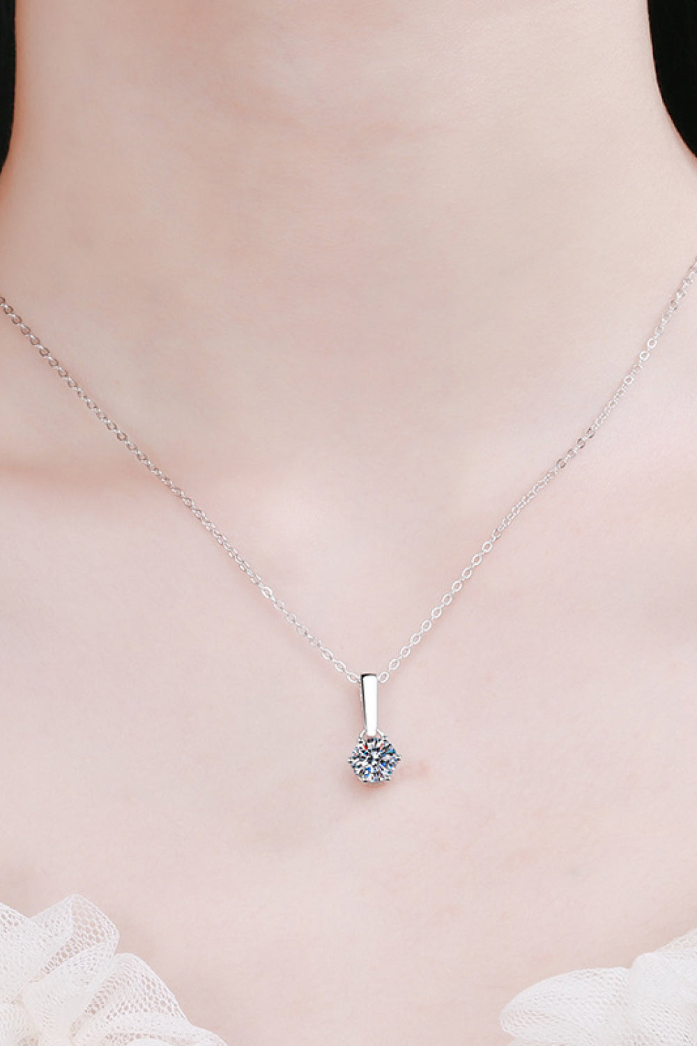 Silver solitaire moissanite pendant necklace with fine chain