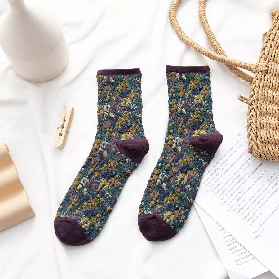 navy blue socks featuring contrast heel and ditsy floral