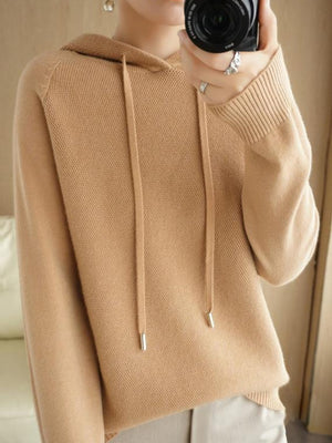 pullover sweater in White