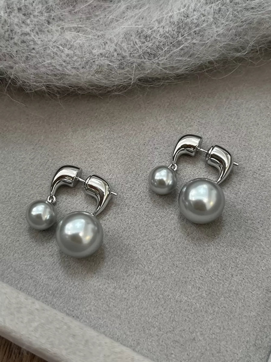 earrings in grey with drop design and short