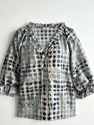 blouse in Dust Storm with abstract-print and tied