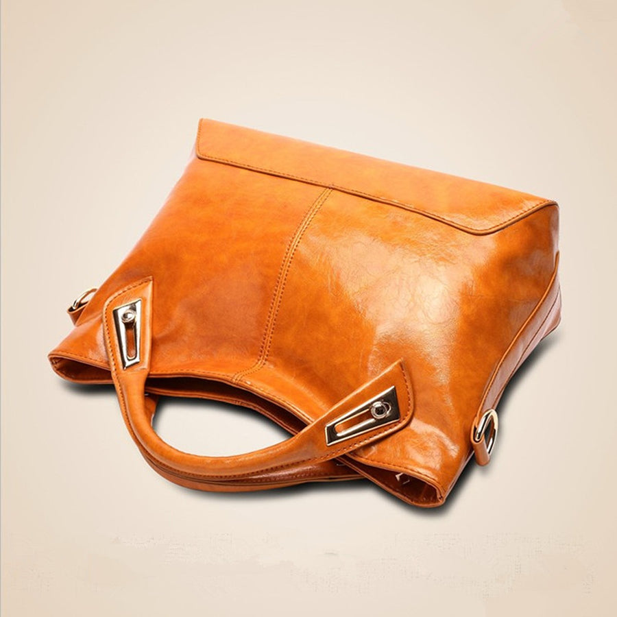 tote in Brown with adjustable strap and medium