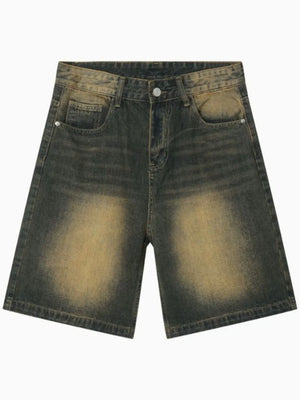 Baggy denim bermuda shorts in a washed effect, featuring a buttoned fly and classic five-pocket styling.