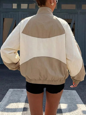 Black windbreaker with zipper and long sleeve