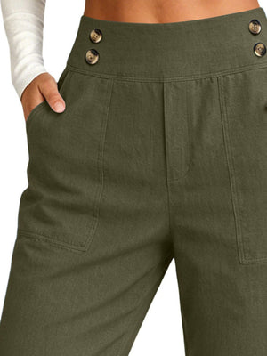 pants in Khaki with pocketed and cropped
