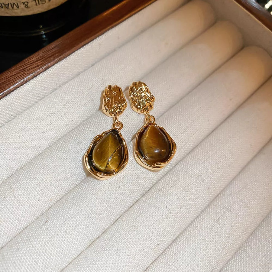 earrings featuring geometric in golden yellow with Tiger' texture