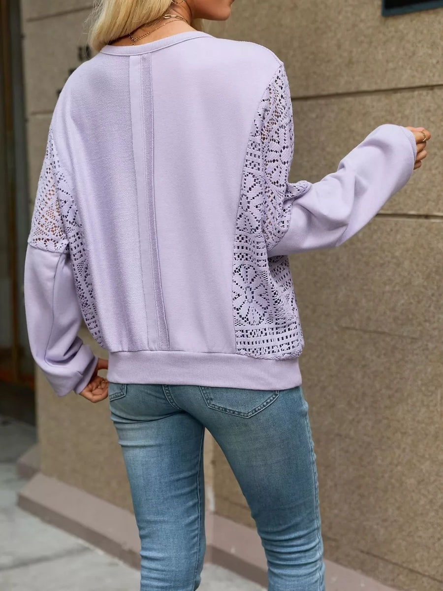 modern sweatshirt in lavender with crew neck