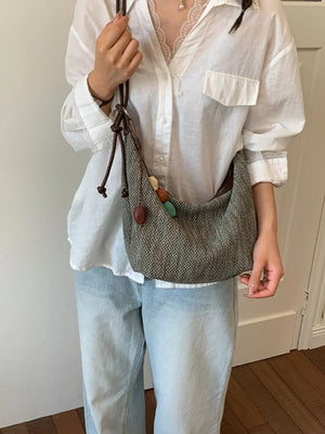 tan handbag