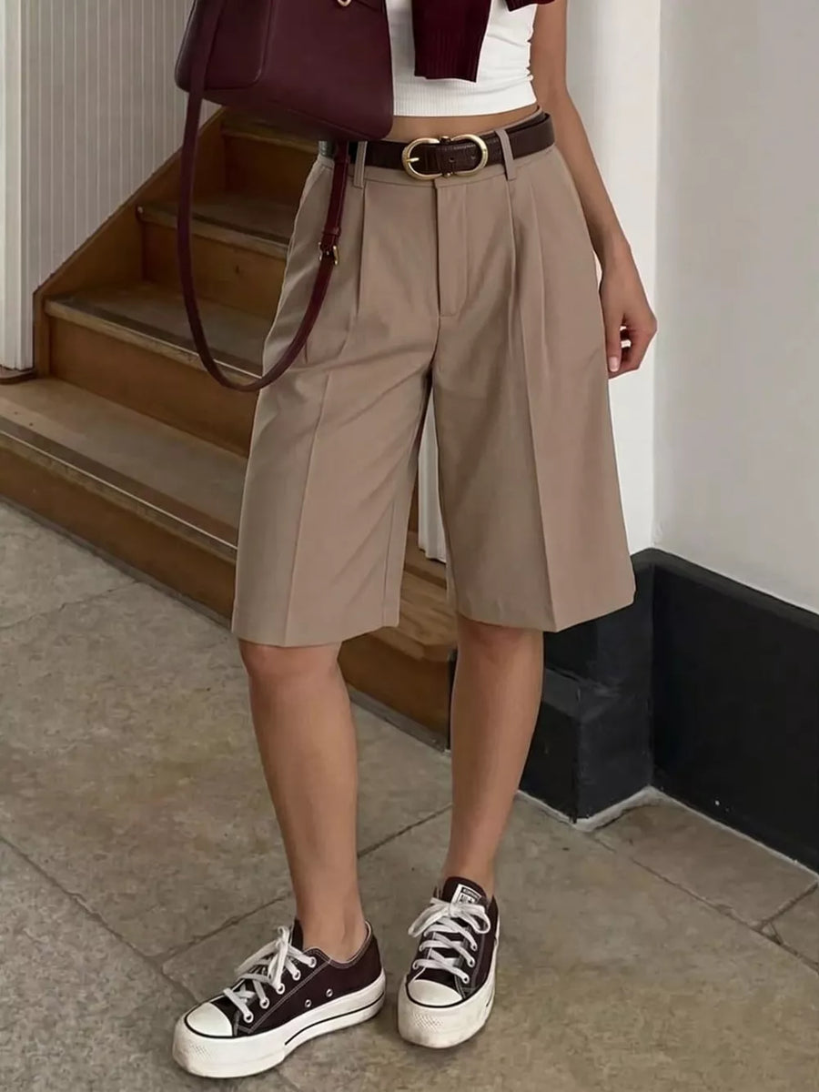 High-waisted Pleated Shorts in Khaki