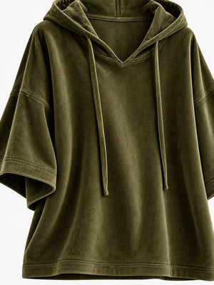 pullover hoodie in black