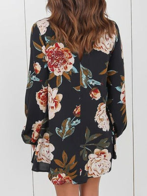 blouse in light pink with floral and choker neck
