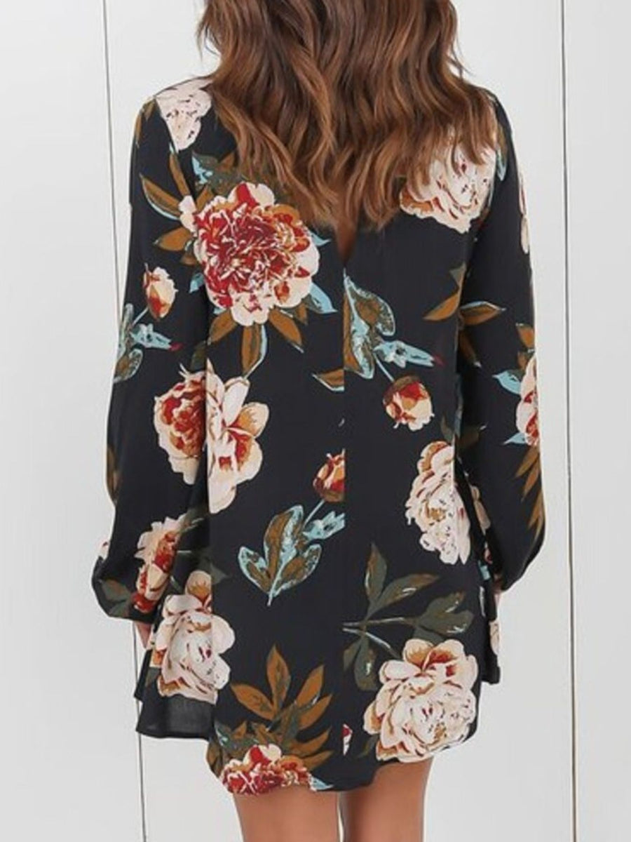 blouse in light pink with floral and choker neck
