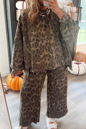 pajama set featuring leopard-print in olive green with 95% polyester, 5% elastane Care instructions: Machine wash cold