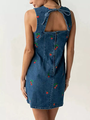 Blue mini dress with mini and pullover