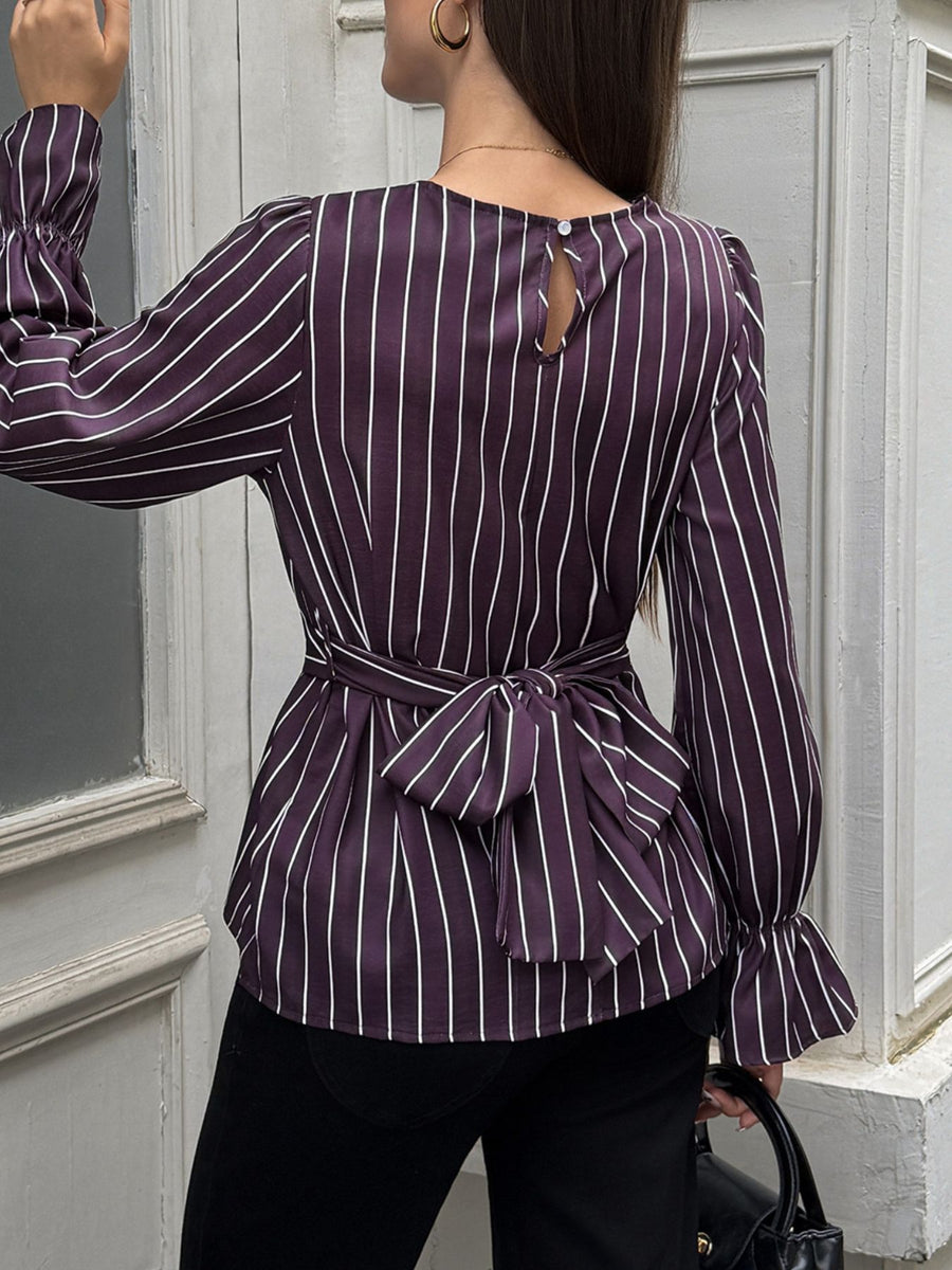 blouse in Purple with striped and tied waist