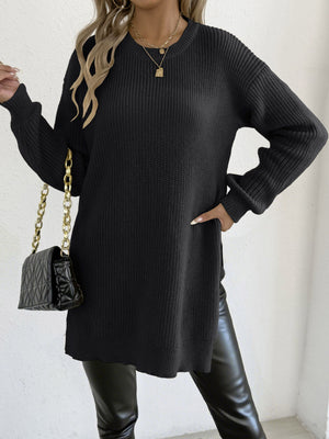 Black relaxed pullover sweater with crew neck