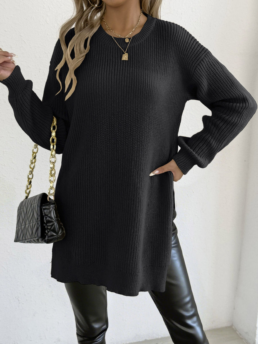 Black relaxed pullover sweater with crew neck