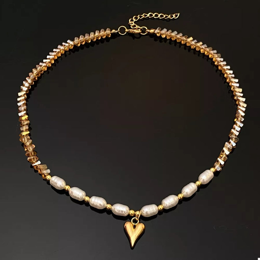 necklace in Style D with pendant and choker