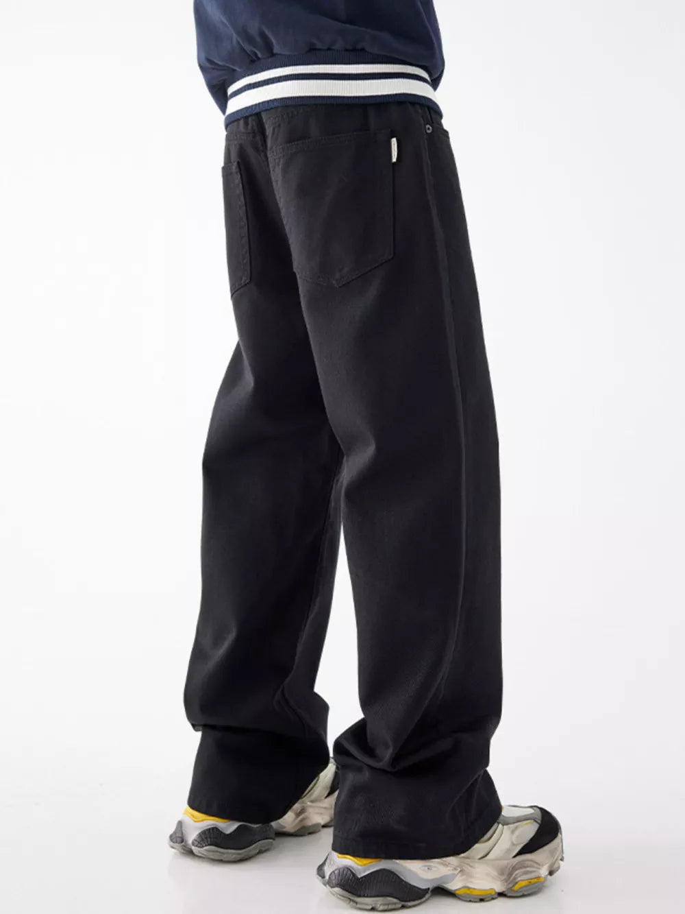 Black Men's Wide Leg Jeans With Pockets