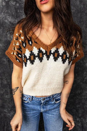 artsy v-neck sweater in cream with v-neck