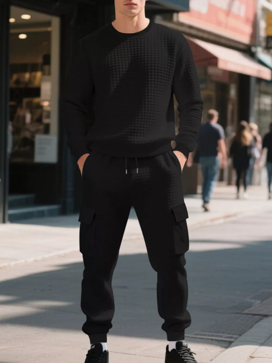 lounge set in Black with waffle knit and pocketed
