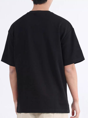 Men's black cotton basic round neck tee, short sleeves.