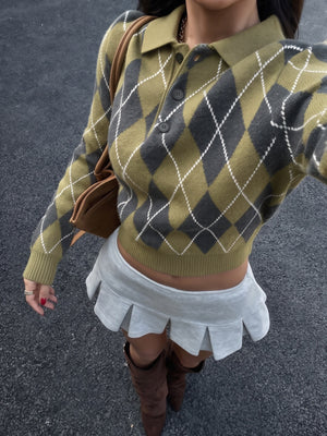 olive green pullover sweater with argyle and collared